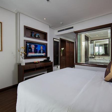 The Q Hotel Ханой Экстерьер фото
